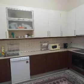 kuhonnyy garnitur mebel