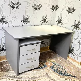 Стол