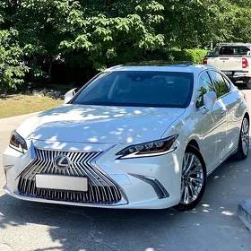 Lexus ES 350 2019