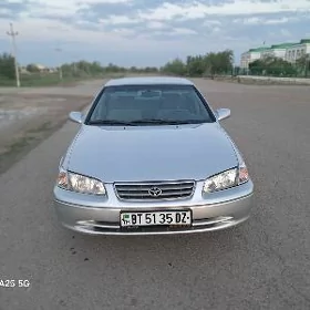 Toyota Camry 2000