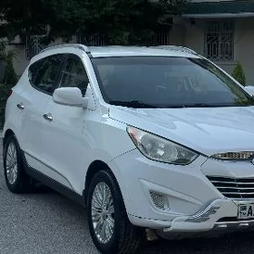 Hyundai Tucson 2011