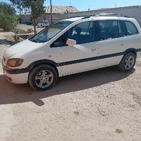 Opel Zafira 2003