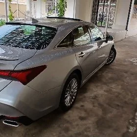Toyota Avalon 2020