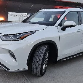 Toyota Highlander 2024