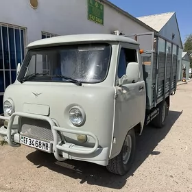 UAZ 469 2003