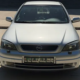 Opel Astra 2003