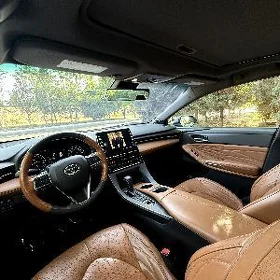 Toyota Avalon 2019