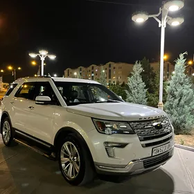Ford Explorer 2019