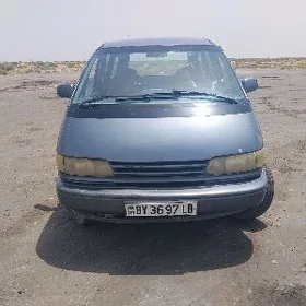 Toyota Previa 1991