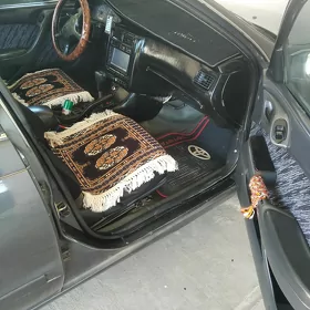 Toyota Corona 1995