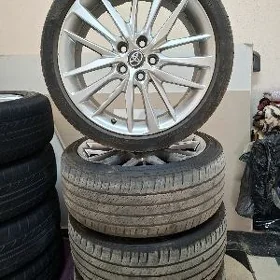 Diska 19 camry 2021 xse Rodnoý