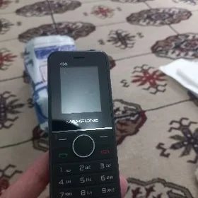 Maxfone 408