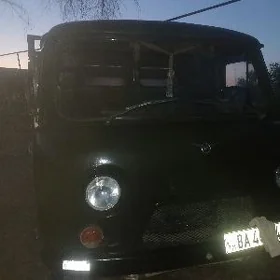 UAZ Profi 1981