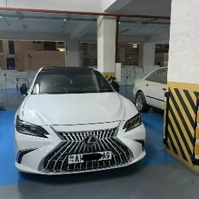 Lexus ES 350 2024