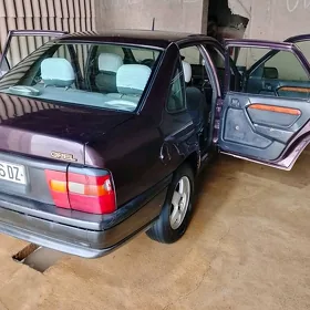 Opel Vectra 1993