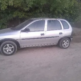 Opel Vita 1998