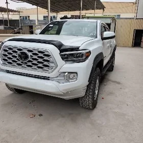 Toyota Tacoma 2023