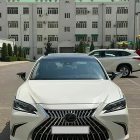 Lexus ES 350 2020
