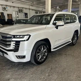 Toyota Land Cruiser 2025