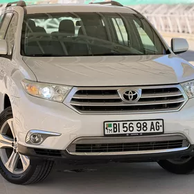 Toyota Highlander 2013