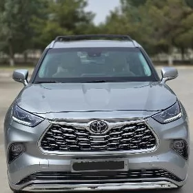 Toyota Highlander 2020