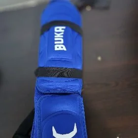 Kickboxing ayaga geyilyan
