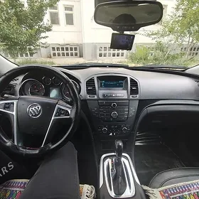 Opel Insignia 2011