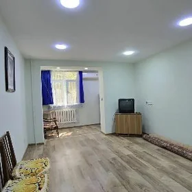 10 mkr 1/2ком 1 этаж