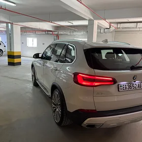 BMW X5 2023