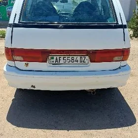 Toyota Previa 1991