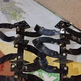 ýer sürýän