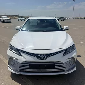Toyota Camry 2022