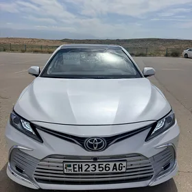 Toyota Camry 2022
