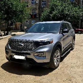 Ford Explorer 2022