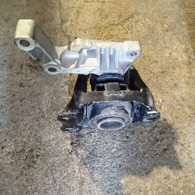 Nissan wersa note paduşka