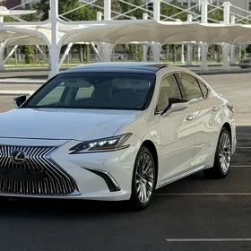 Lexus ES 350 2019