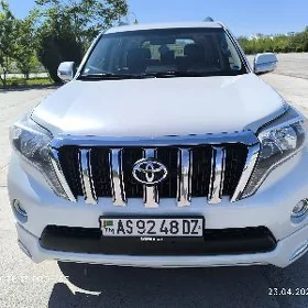 Toyota Land Cruiser Prado 2014