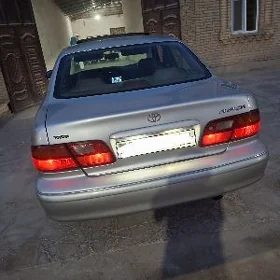 Toyota Avalon 1999