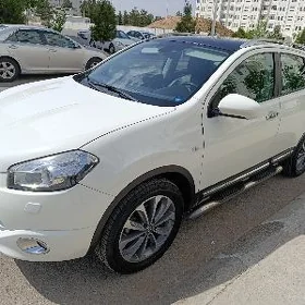 Nissan Qashqai 2013