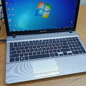 samsung i3