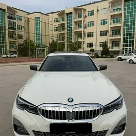 BMW 330 2020