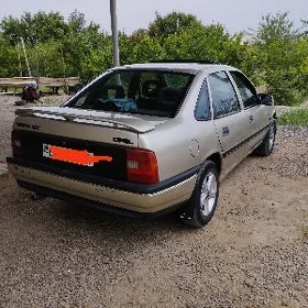 Opel Vectra 1990