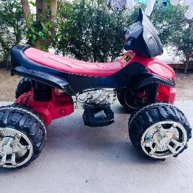 квадроцикл