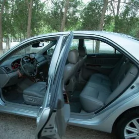 Toyota Camry 2004