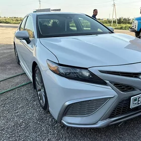 Toyota Camry 2023