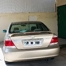 Toyota Camry 2005