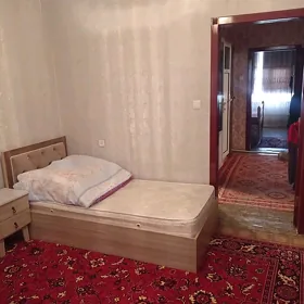 кровать