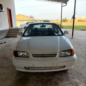 Toyota Tercel 1995