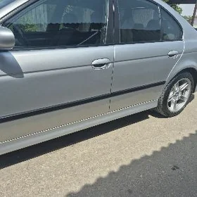 BMW 528 2001