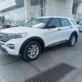 Ford Explorer 2022